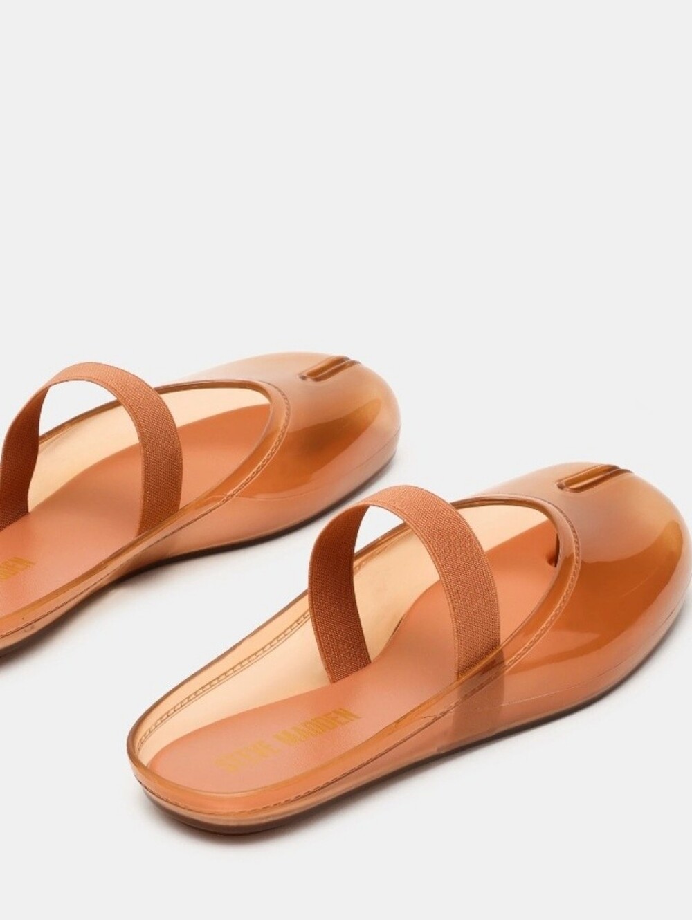 Steve Madden Cova Split Toe Tabi Jelly Mule Flats In Blush - Picture 4 of 9